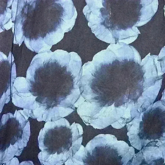 Banana Republic Size XL Relaxed Fit 100% Cotton Blue Floral Shirt Boho Party - Picture 5 of 10